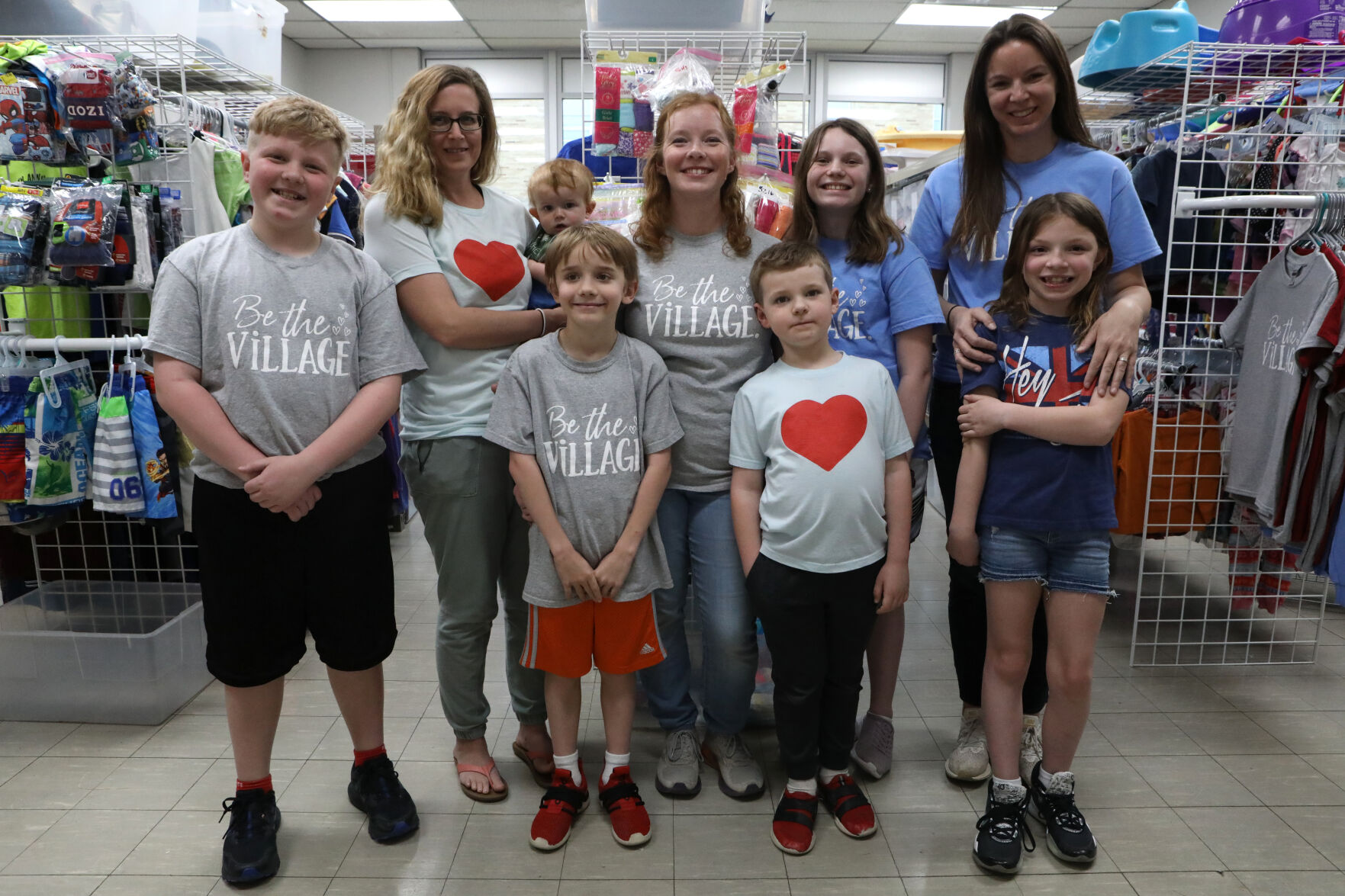 Franklin County Foster Closet volunteers